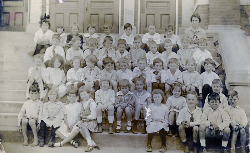 Line Ave School